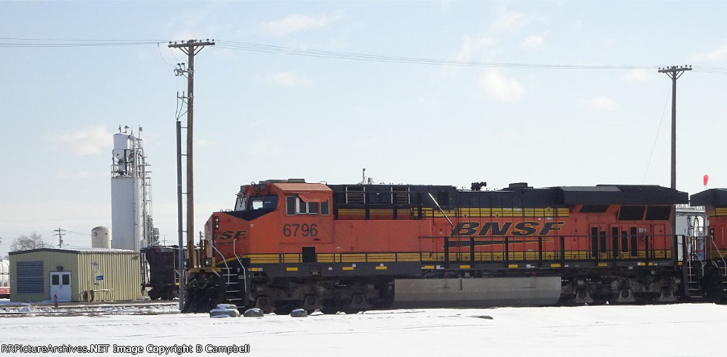 BNSF 6796